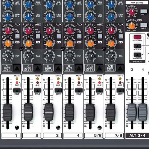 Mezcladora Con Interfase Usb Behringer Xenyx X1204usb