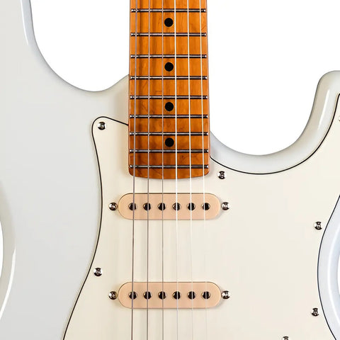 Guitarra Eléctrica Jet Guitars Js400 Tilo Tremolo 6 Cuerdas Blanca Diestro