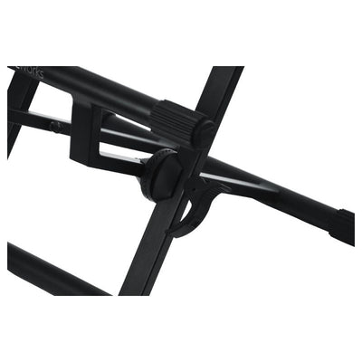 Soporte Para Amplificador Combinado Frameworks Gfw-gtr-amp Color Negro