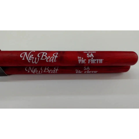 New Beat Nb-5anr By Vic Firth Baquetas 5a Punta Nylon Rojas Color Rojo