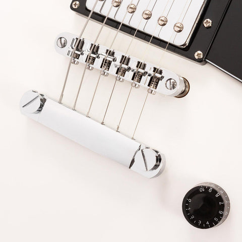 Guitarra Eléctrica Con Case Serie Unique Cosmos Ii-wh Babilo Color Blanco