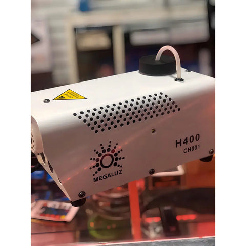 Maquina De Humo Leds Rgb Control Remoto Inalambrico Megaluz Color Beige