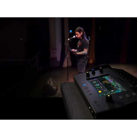 Allen & Heath Cq-18t Mezcladora Digital De 18 Canales