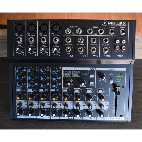 Mezcladora 12 Canales Compacta Con Efectos, Mackie Mix12fx