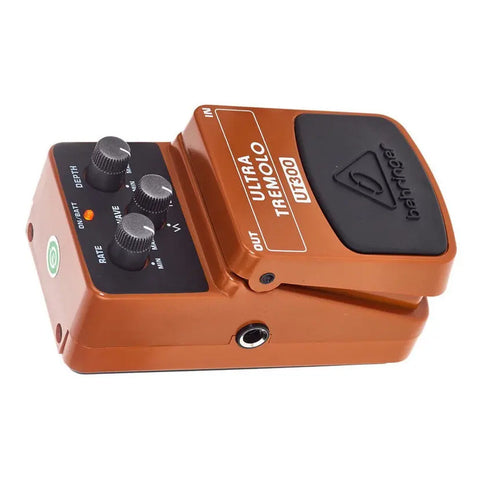 Pedal Ultra Trémolo Para Guitarra, Behringer Ut300 Naranja Claro