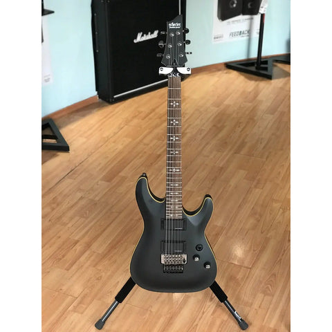 Guitarra Eléctrica Schecter Demon Series De Tilo Aged Black Satin Con Diapasón De Palo De Rosa Diestro