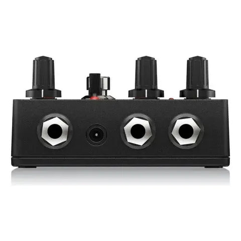 Tc Electronic Chorus Scf Gold Pedal Para Guitarra Y Contrabajo Color Negro
