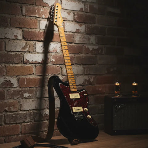 Guitarra Tipo Jaguar Jazz Master Jet Guitars Jj-300p90 Negra Diestro Negro Maple