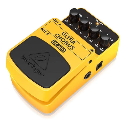 Behringer Uc-200 Pedal Ultra Chorus Color Amarillo