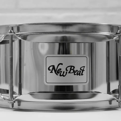 New Beat Nbs1404 Tarola Acero 14 X 4 Pulgadas Para Batería Casco Plateado