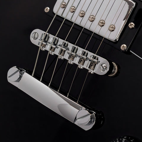 Guitarra Eléctrica Con Case Serie Unique Cosmos Ii-bk Babilo Color Negro