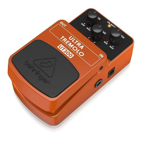 Pedal Ultra Trémolo Para Guitarra, Behringer Ut300 Naranja Claro