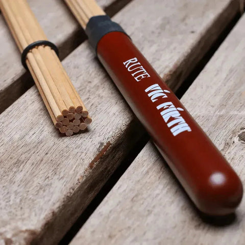 Vic Firth Rute Par De Escobillas Para Jazz O Rock Color Natural