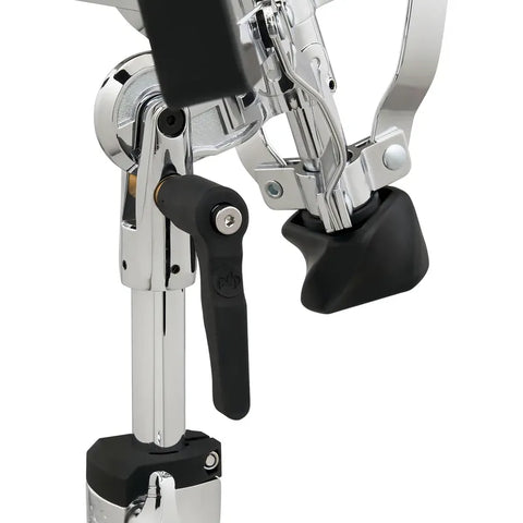 Soporte Para Tarola Plateado Con Base Antideslizante Y Ajuste Deslizante Pdp