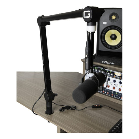 Soporte Micrófono Transmisión Frameworks Gfwmicbcbm4000 Color Negro