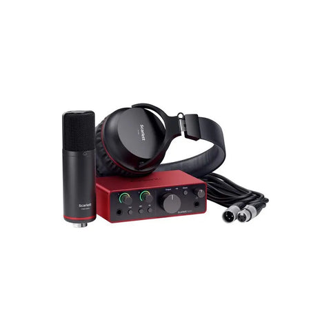 Focusrite Scarlett Solo Studio 4th Gen Usb Interface Bundle Rojo