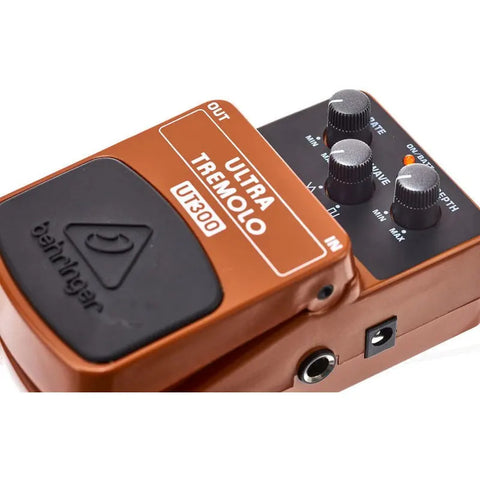 Pedal Ultra Trémolo Para Guitarra, Behringer Ut300 Naranja Claro