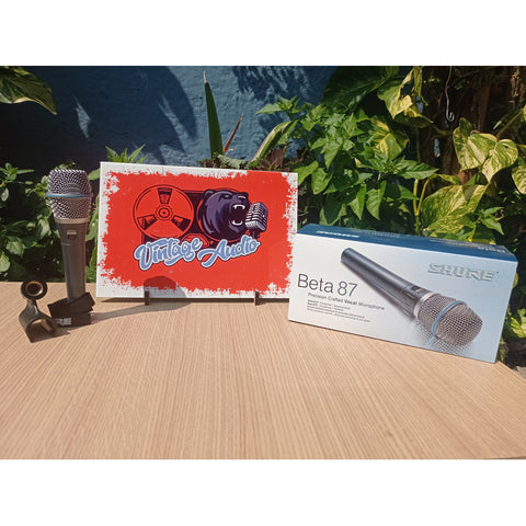 Micrófono Shure Beta 87a Color Plateado