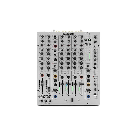 Consola Mezcladora Allen & Heath Xone: 96 6 Canales Trs