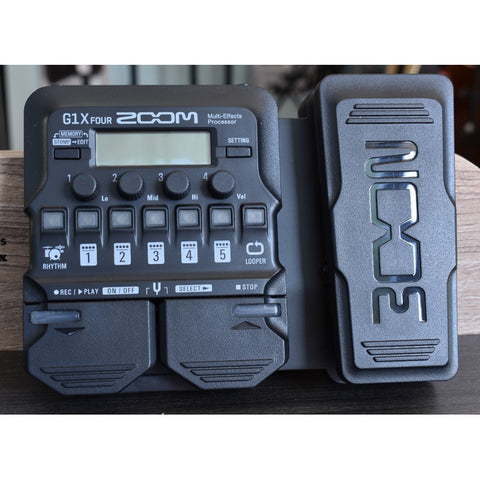 Pedal Multiefectos De Guitarra G1x Four, Zoom Zg1xfour Negro