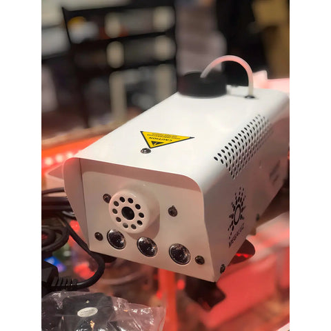 Maquina De Humo Leds Rgb Control Remoto Inalambrico Megaluz Color Beige