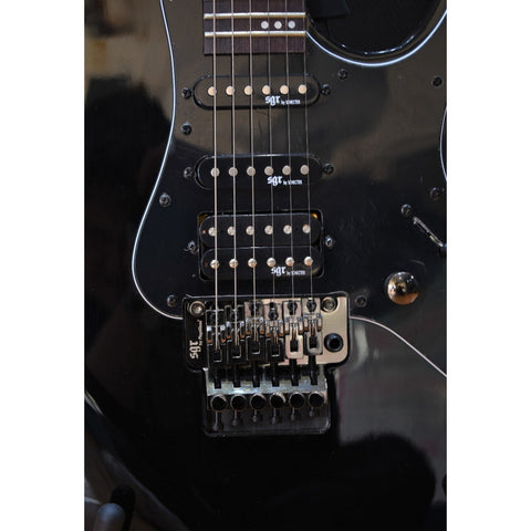 Guitarra Eléctrica Color Negro, Sgr By Schecter Banshee-6 Fr Diestro Negro