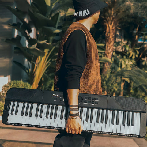 Teclado 61 Teclas Sensitivas Bluetooth Bateria Nux Nek-100