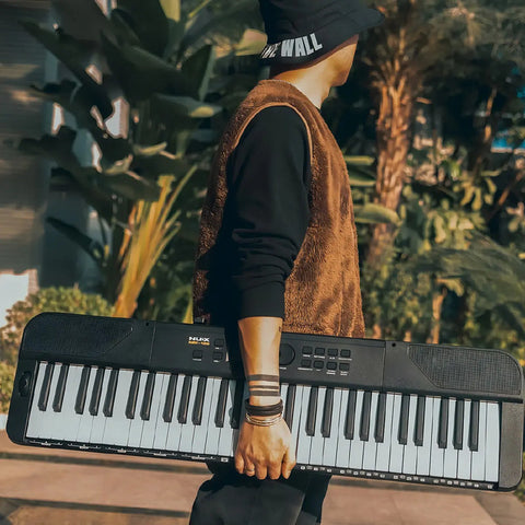 Teclado Nux Nek-100 61 Teclas Sensitivas Bluetooth Y Midi Negro