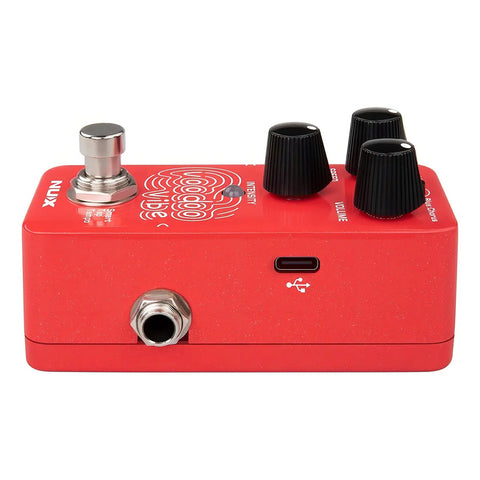 Mini Pedal Chorus Y Vibrato Nux Nch-3 Voodoo Vibe Guitarra Rojo