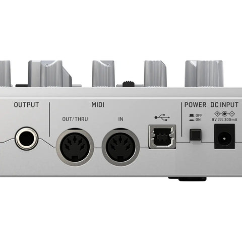 Sintetizador Bass Line Análogo Plata Behringer Td-3-sr