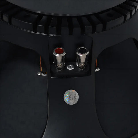 Bocina Eighteen Sound 15 15mb606/8 Color Negro