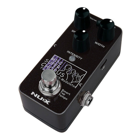 Mini Pedal Chorus Para Guitarra Nux Nch-5 Mini Super Chorus Marrón Oscuro